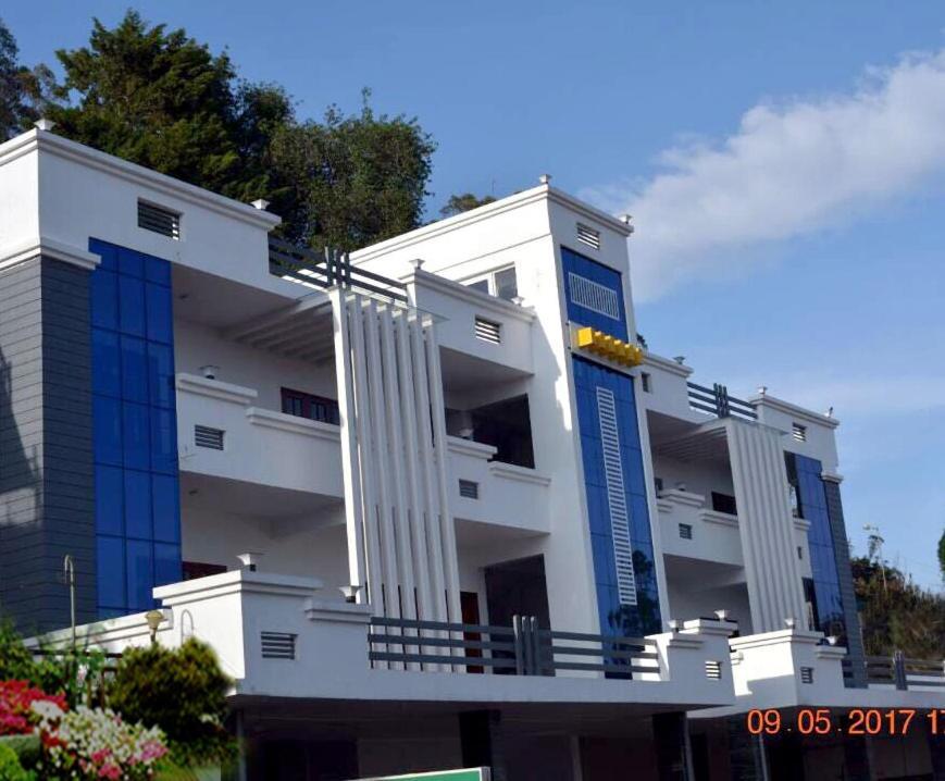 Hotel Pinehill Suits Udagamandalam Exterior foto